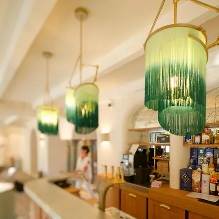Szálloda Chez Gratien Bistro 4*